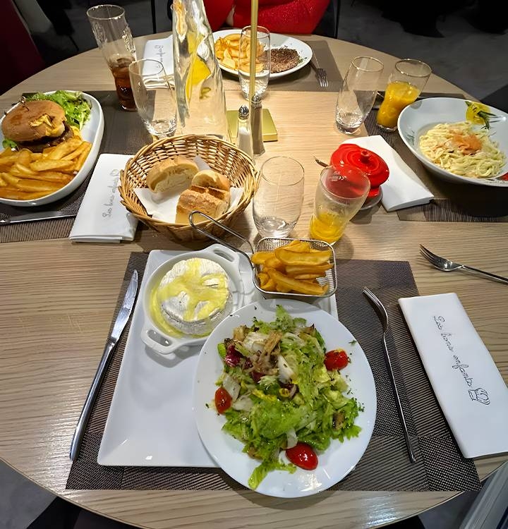 Le restaurant - Les Bons Enfants - Resto Bourg en Bresse - restaurant BOURG-EN-BRESSE